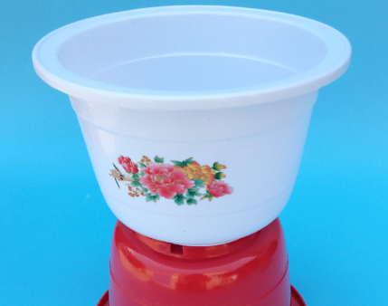 塑料制品要想去黃，還需使用熒光增白劑！